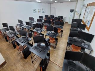중앙직업전문학교